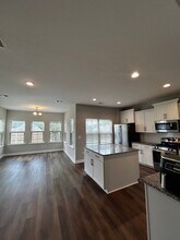 321 Madison Park Dr in Lexington, SC - Building Photo - Building Photo