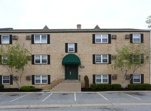 Melrose Place Apartments in Newark, DE - Foto de edificio - Building Photo