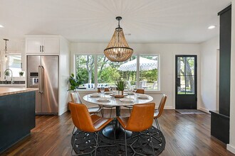 8495 Turkey Creek Rd in College Station, TX - Foto de edificio - Building Photo