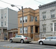 1905-1907 New York Ave Apartments