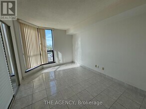 1155 Bough Beeches Blvd in Mississauga, ON - Building Photo - Building Photo