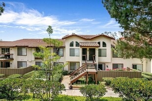 4030 Porte La Paz, Unit 90 in San Diego, CA - Building Photo