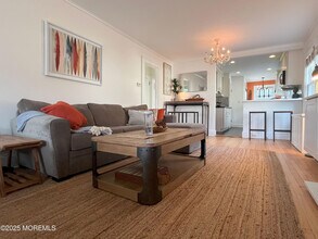 16 Wardell Pl in Ocean Township, NJ - Building Photo - Building Photo
