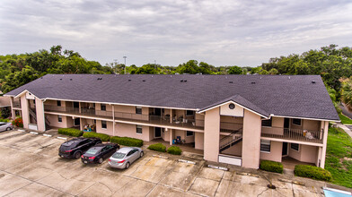 Parkview Apartments in Clearwater, FL - Building Photo - Building Photo