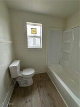 132 North NE Ave in New Philadelphia, OH - Building Photo - Building Photo