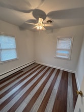 319 Holly Ct in Chestertown, MD - Foto de edificio - Building Photo