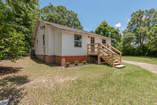 property at 203 Paul St