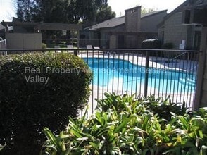 1313 Floyd Ave-Unit -107 in Modesto, CA - Building Photo - Building Photo