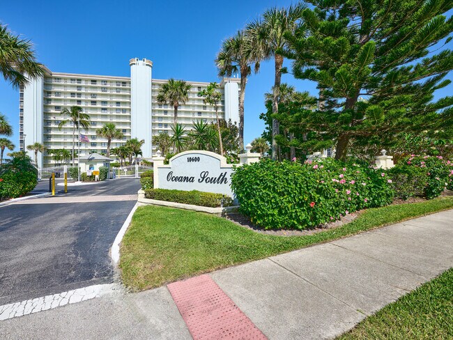 10600 S Ocean Dr in Jensen Beach, FL - Building Photo - Building Photo