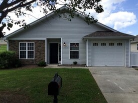 172 Tudor Downs Rd in Winston-Salem, NC - Building Photo