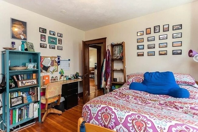 46 Sunset Rd, Unit 1