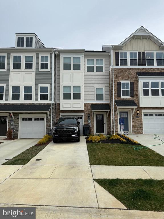 property at 11075 Corvin Pl