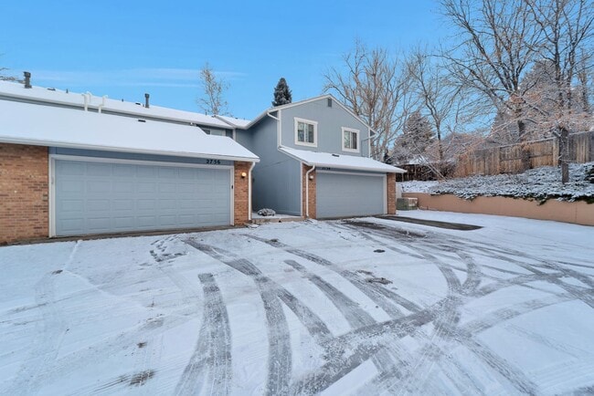 2756 S Lansing Way in Aurora, CO - Building Photo - Building Photo