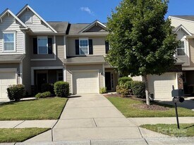 2527 Early Flight Dr in Charlotte, NC - Building Photo