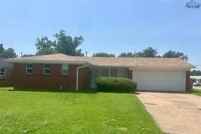 property at 4637 N Shore Dr