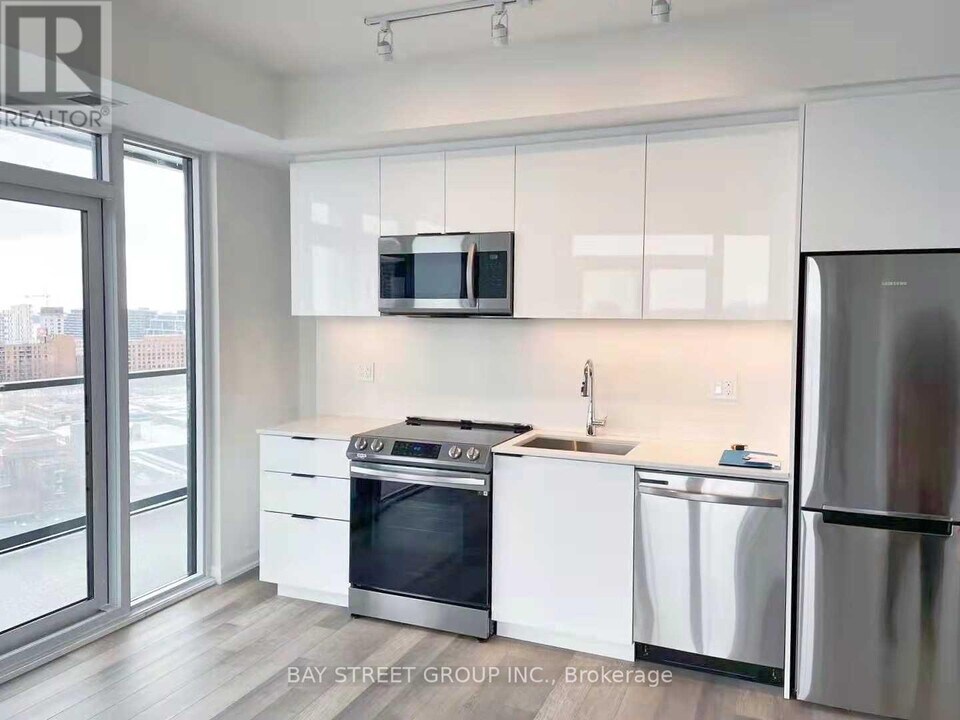 50-1350 Power St in Toronto, ON - Building Photo