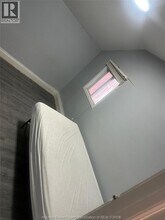 287 Rankin Ave in Windsor, ON - Foto de edificio - Building Photo