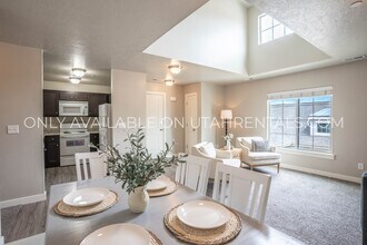 1936 N Geneva Rd in Provo, UT - Building Photo - Building Photo