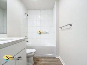 15720 SW 35th Court Rd in Ocala, FL - Foto de edificio - Building Photo