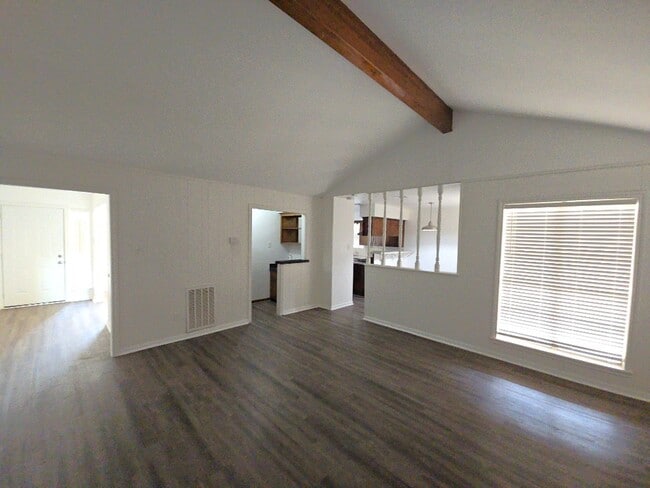 3810 R V Mayfield Dr in Houston, TX - Building Photo - Building Photo