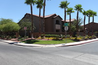 Southgate Condominiums in Las Vegas, NV - Building Photo - Building Photo