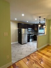 2713 Thompson Pl in Wilmington, DE - Building Photo - Building Photo