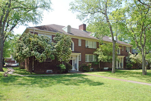 General Jackson Apartments