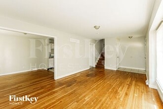 13110 Donnelly Ave in Grandview, MO - Building Photo - Building Photo
