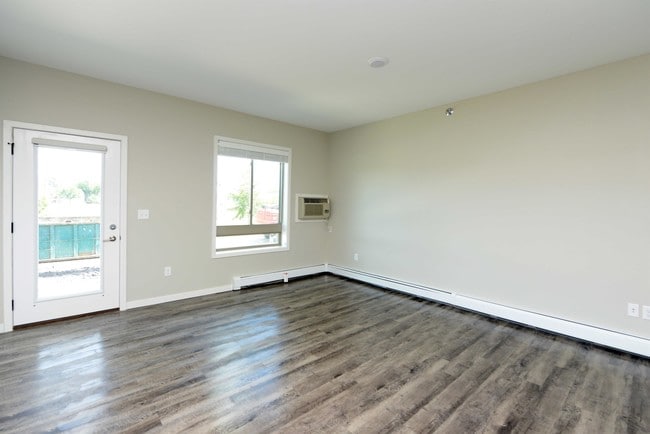 property at 914-15t 15th St N