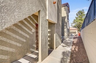 9000 S Las Vegas Blvd in Las Vegas, NV - Building Photo - Building Photo
