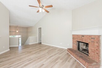 1530 Bramlett Forest Trail SE in Lawrenceville, GA - Foto de edificio - Building Photo