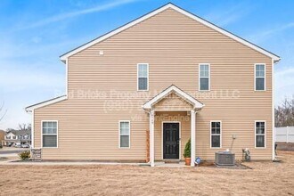 6549 Revolutionary Trail in Charlotte, NC - Building Photo - Building Photo