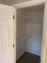 4240 Village Parkway Cir E in Indianapolis, IN - Building Photo - Building Photo