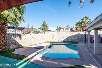 12297 Kingsgate Ct in El Paso, TX - Building Photo - Building Photo