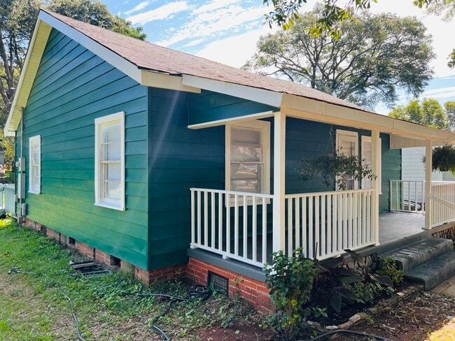 106 Lester Ave in Greenville, SC - Building Photo - Building Photo