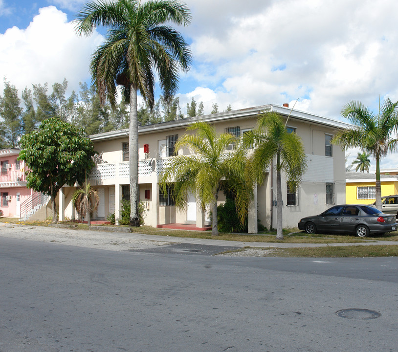 200 NW 14th St in Homestead, FL - Building Photo