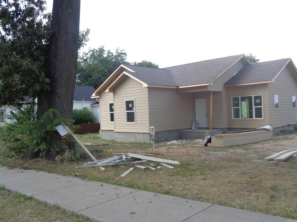 1202 W 11th St in Little Rock, AR - Building Photo