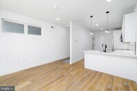 1729 Francis St photo'