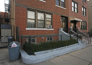 336 Starr St in Brooklyn, NY - Building Photo - Building Photo