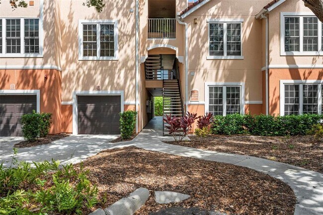 4126 Central Sarasota Pkwy in Sarasota, FL - Foto de edificio - Building Photo