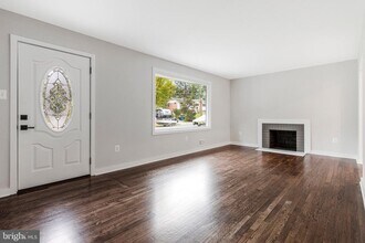 5511 Callander Dr in Springfield, VA - Building Photo - Building Photo