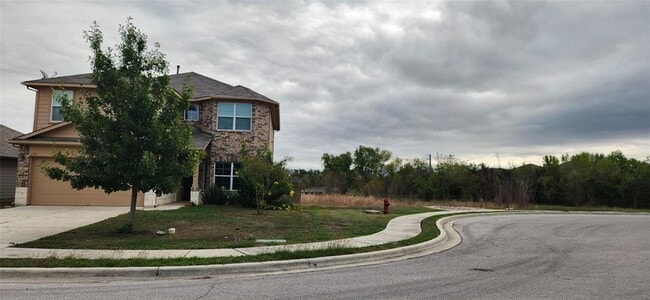 132 Cibolo Creek Dr in Kyle, TX - Building Photo - Building Photo