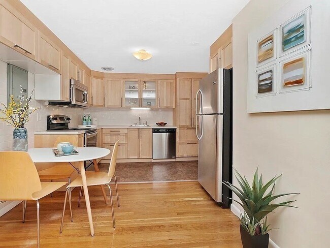property at 197 Kent St