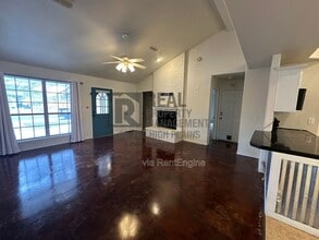 2513 Stardust Ln in Amarillo, TX - Building Photo - Building Photo