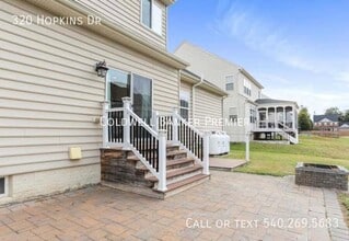 320 Hopkins Dr in Boyce, VA - Building Photo - Building Photo