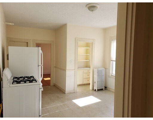 29 Craigie St-Unit -3 in Somerville, MA - Foto de edificio
