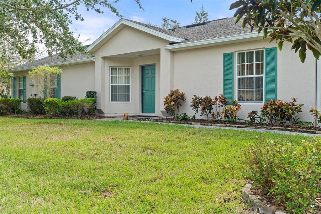 325 Bell Tower Xing W in Kissimmee, FL - Building Photo