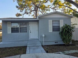 4136 14th Ave S in St. Petersburg, FL - Building Photo