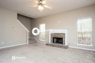 2745 Trellis Oaks Dr SW in Marietta, GA - Building Photo - Building Photo
