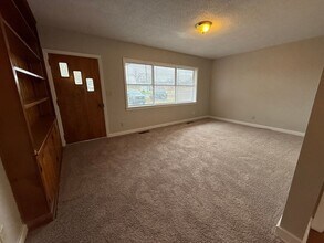 103 Westerly Dr in Dalton, GA - Building Photo - Building Photo